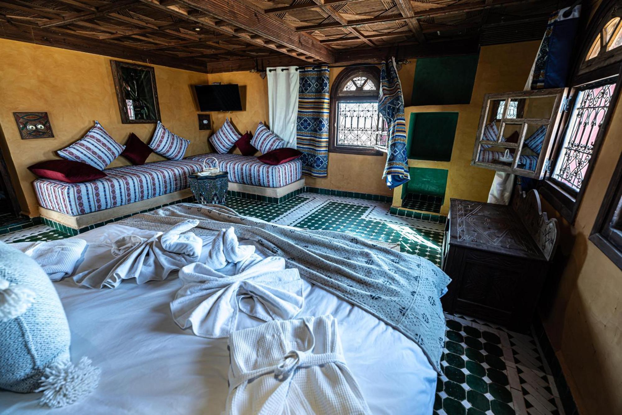 Hotel Riad Xaluca Мерзуга Экстерьер фото