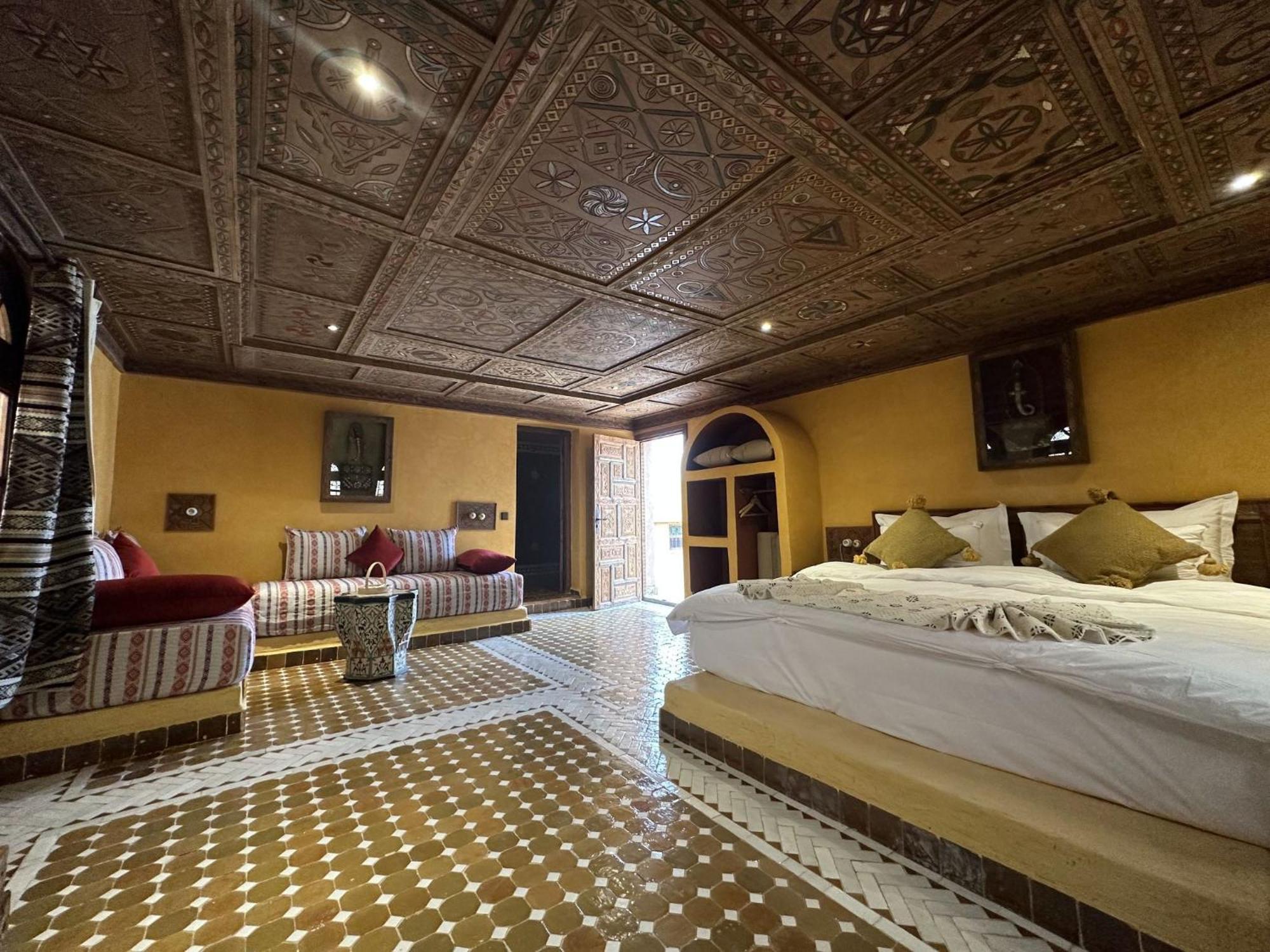 Hotel Riad Xaluca Мерзуга Экстерьер фото